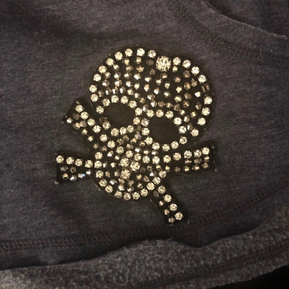 Twisted Heart rhinestone skull low rise shorts - Picture 2 of 4